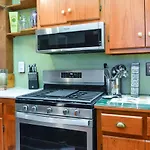 Cozy Adobe Casita: 1 Mile To Plaza! *