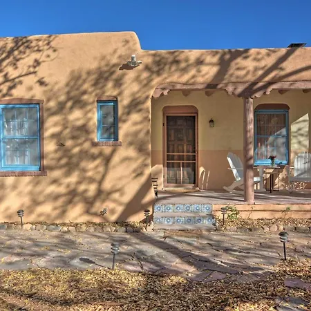 Cozy Adobe Casita: 1 Mile To Plaza! Santa Fe