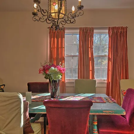 Cozy Adobe Casita: 1 Mile To Plaza!