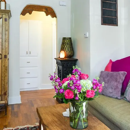 Cozy Adobe Casita: 1 Mile To Plaza! Santa Fe